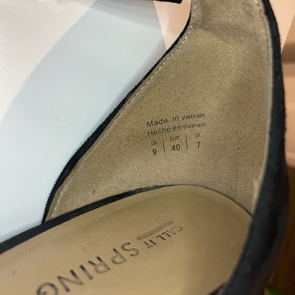 Black heels - Picture 4 of 4